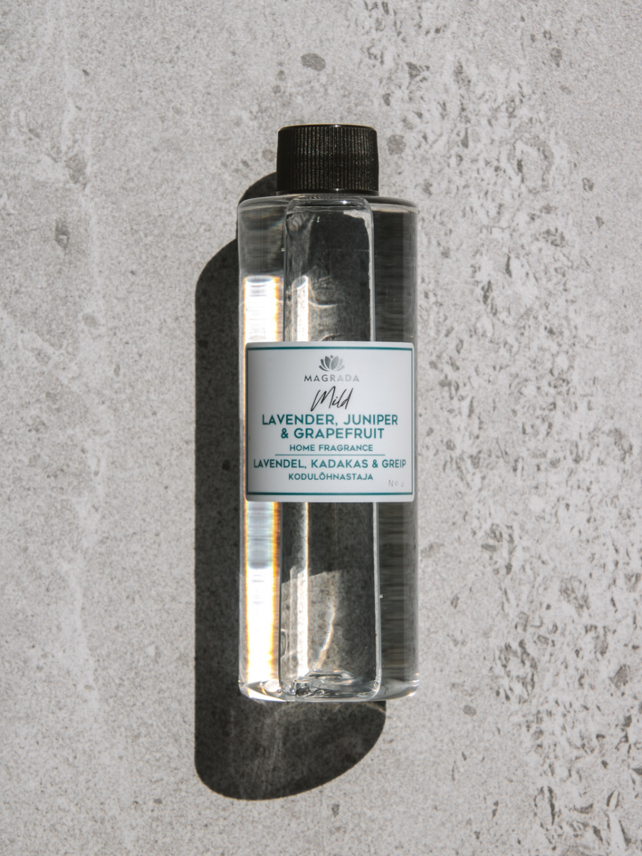 Magrada Organic Cosmetics bottle of juniper grapefruit room scent with lavender and juniper fragrance